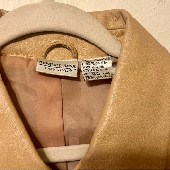 3-in-1 Newport News Tan Leather Jacket - Picture 6 of 7